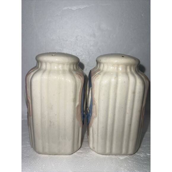 VINTAGE SAILBOAT SALT & PEPPER SHAKERS WHITE NAUTICAL SHIP BOAT SAIL JAPAN - Picture 2 of 6